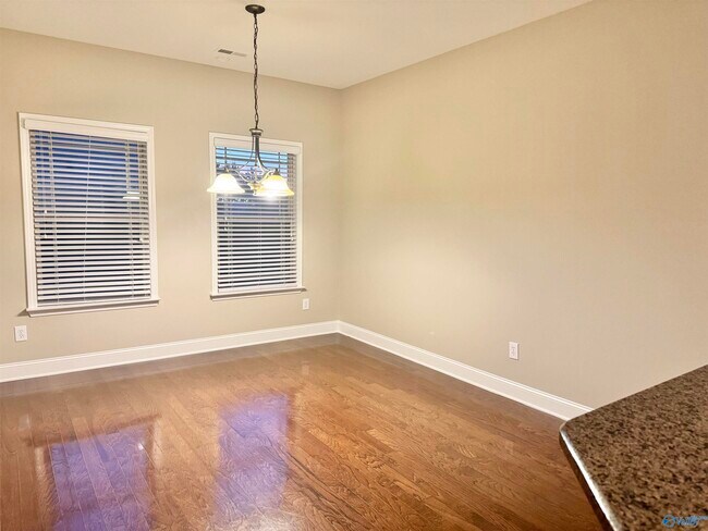 Building Photo - 104 Brighton Park Way