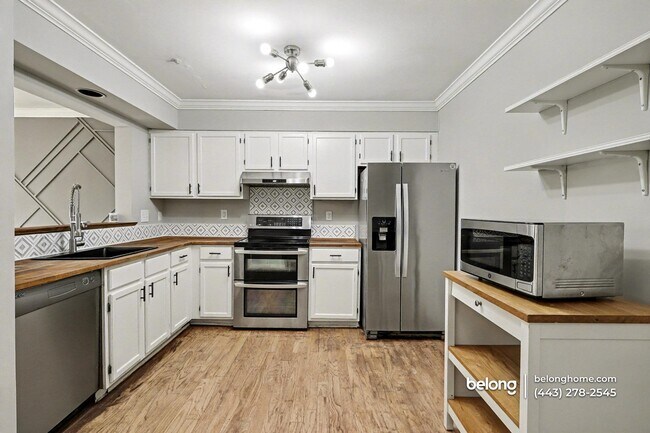 Building Photo - 19009 Crosstie Terrace