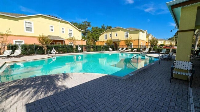 Building Photo - 4085 Shadetree Ln