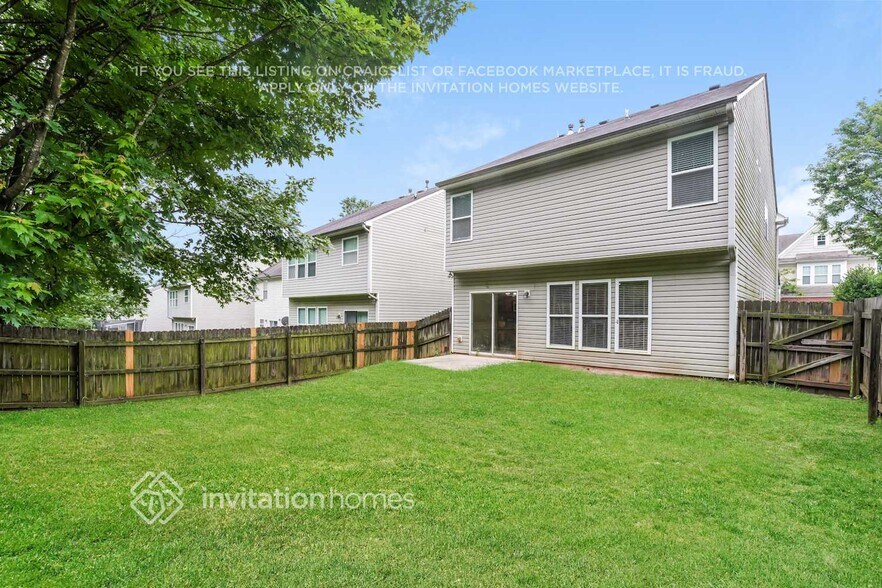 Building Photo - 2982 Briaroak Dr