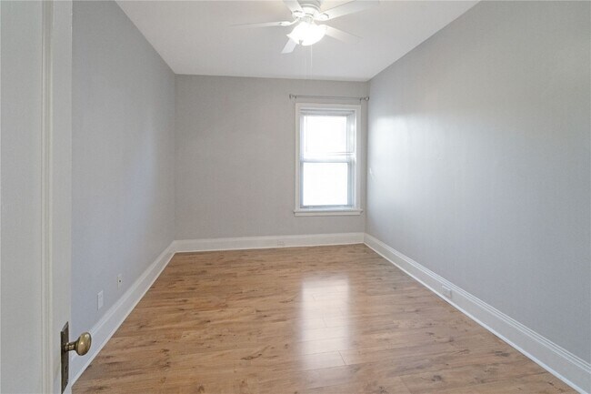 Building Photo - 4512 Westminster Pl