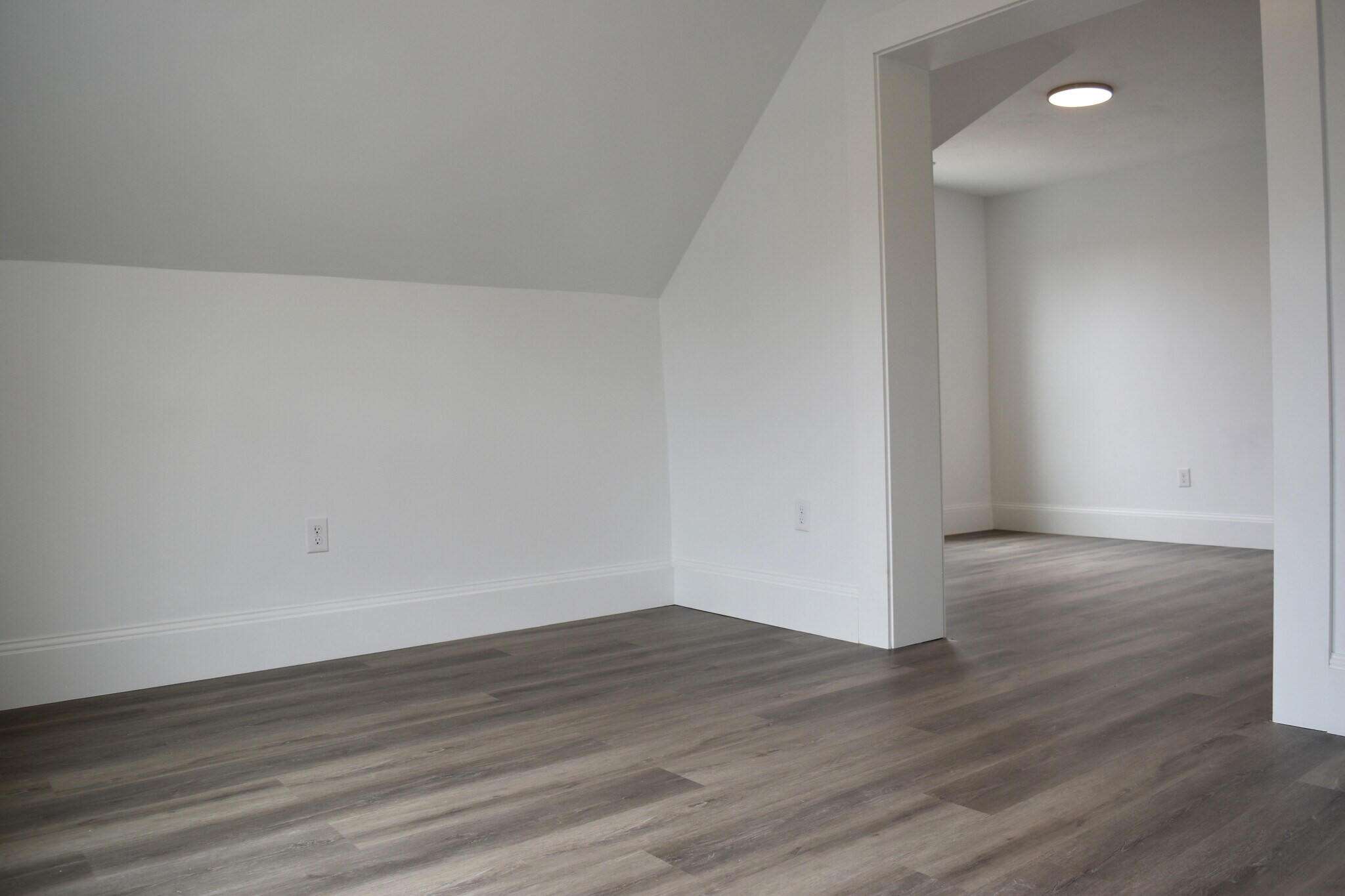 Building Photo - 70 Arlington St