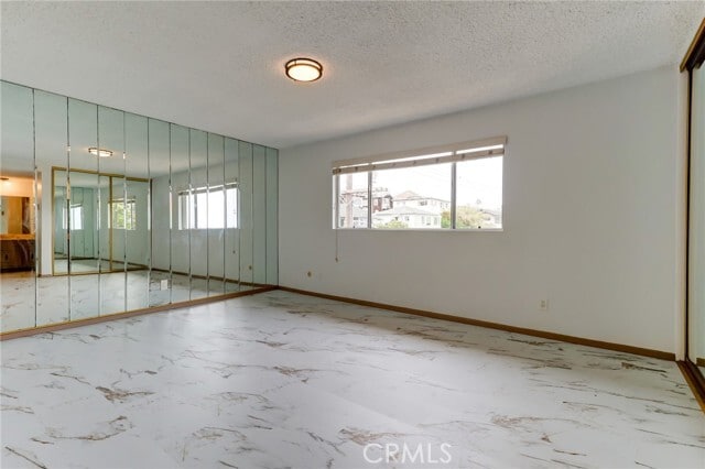Building Photo - 2910 S Peck Ave
