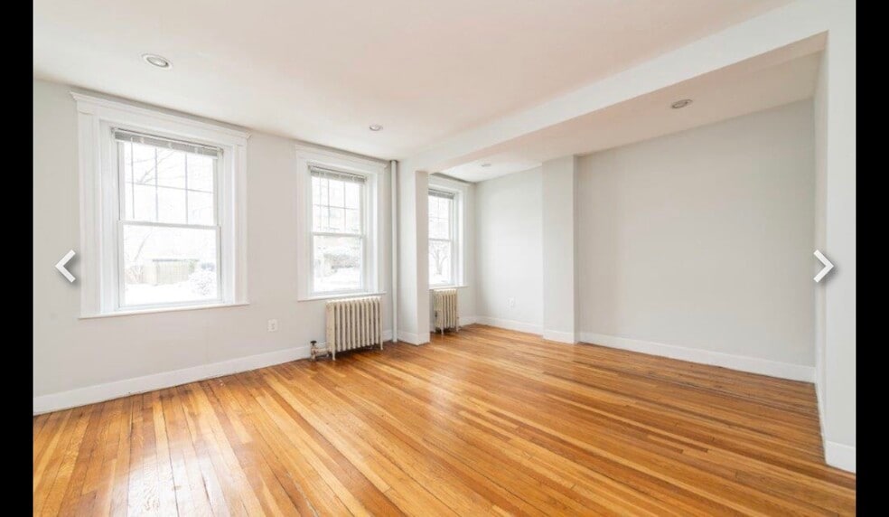 Building Photo - 276 Chestnut Hill Ave