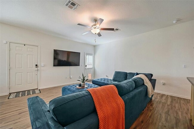 Building Photo - 3329 Colorado High Ave