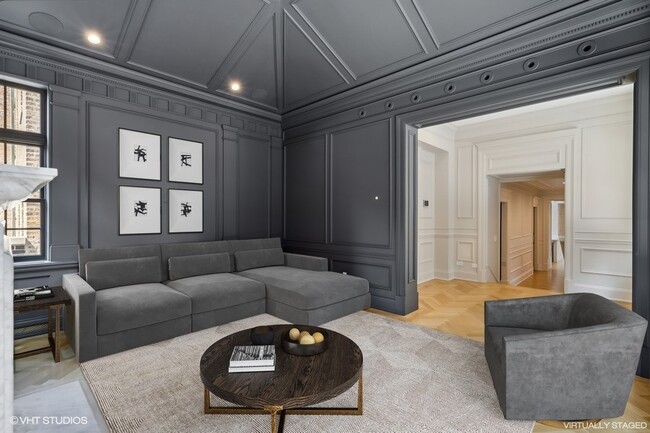 Building Photo - 2700 N Lakeview Ave