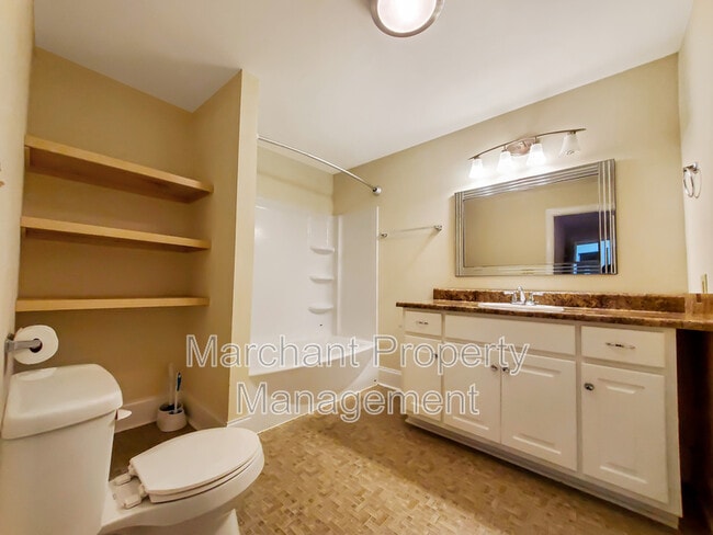 Building Photo - 333 Ridgecrest Dr