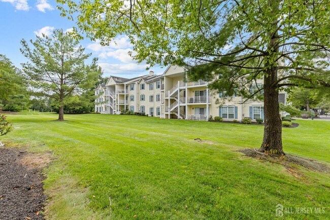 Building Photo - 454 Northam Dr