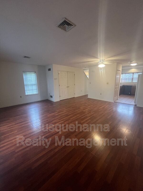 Building Photo - 68 Shady Ln