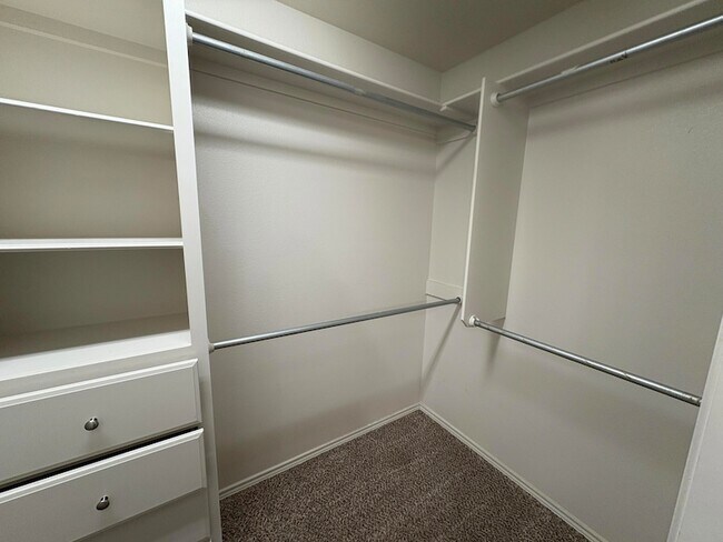 Building Photo - 2623 113th St