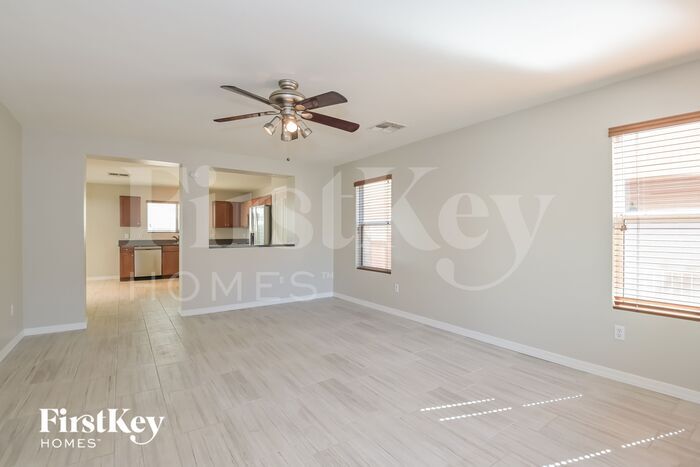 Building Photo - 7625 E Desert Overlook Dr