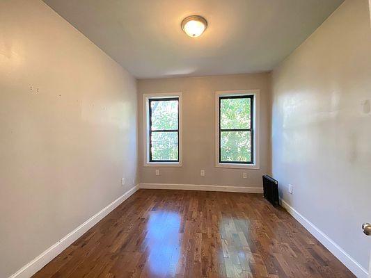 Building Photo - 2 bedroom in New York NY 10034