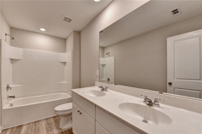 Building Photo - 4335 Magpie Dr