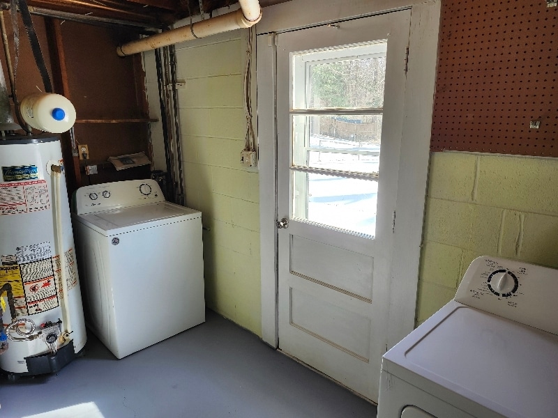 Building Photo - 3627 Forestdale Ave