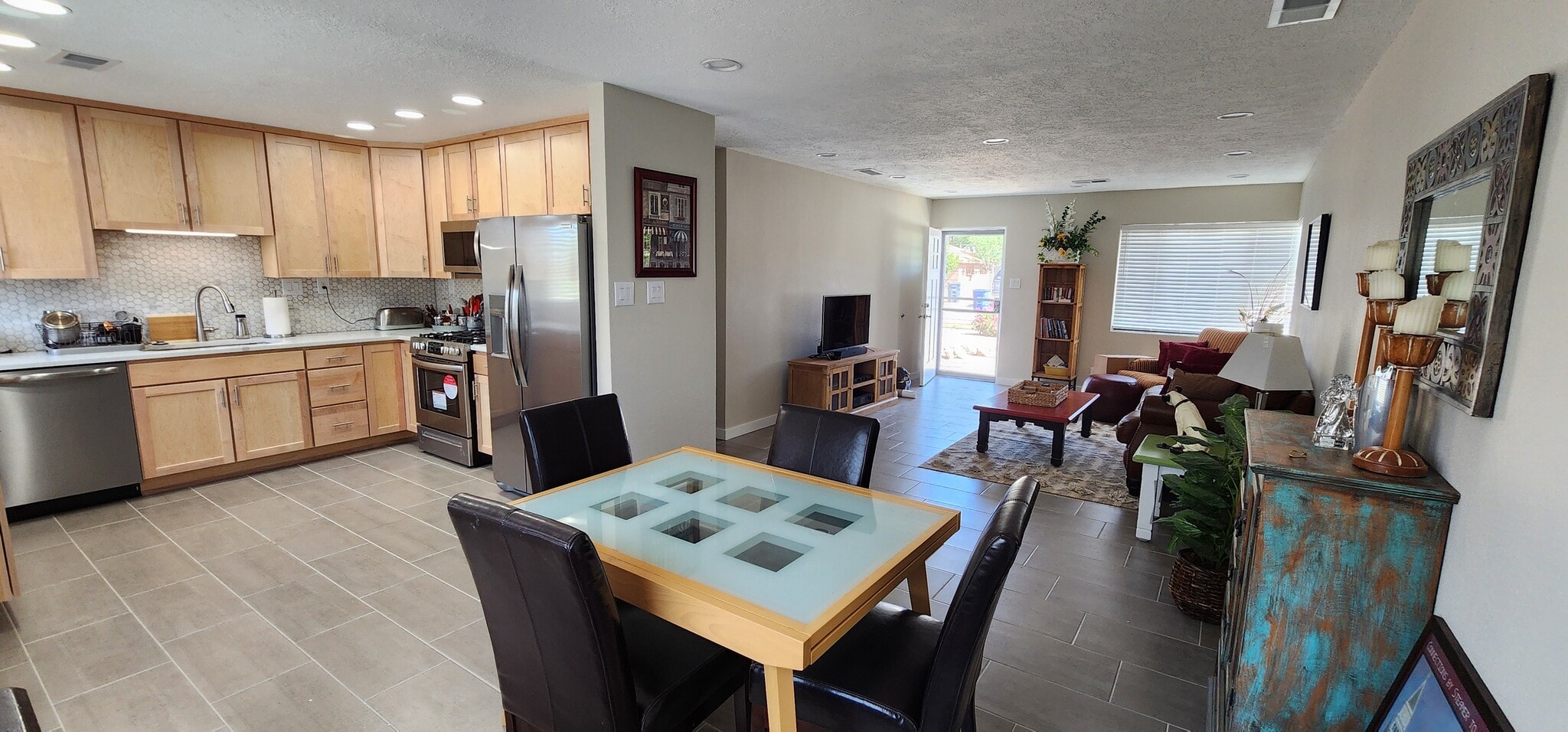 Building Photo - 7714 Pennsylvania Pl NE