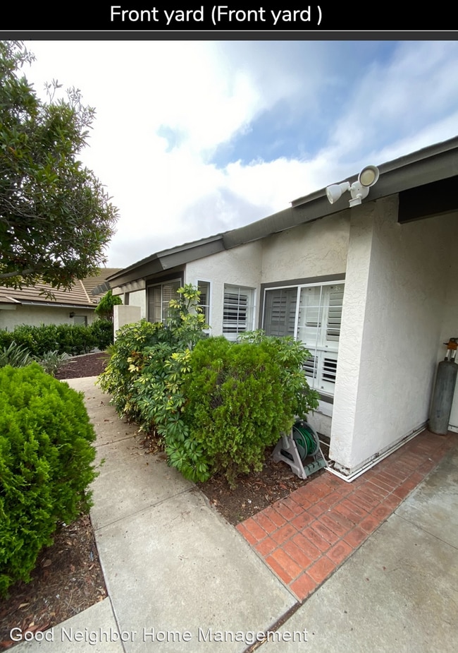 Building Photo - 4 br, 2.5 bath House - 3807 Via Escuda