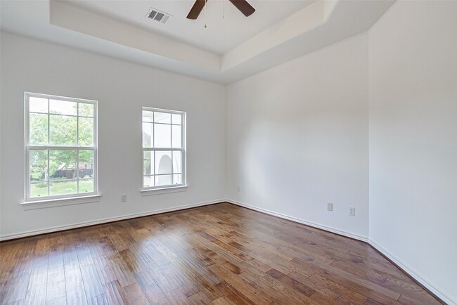 Building Photo - 3218 Rosemary Park Ln