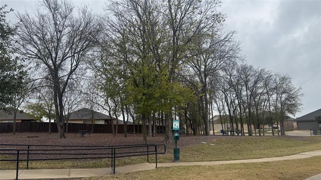 Building Photo - 1404 Chrome St