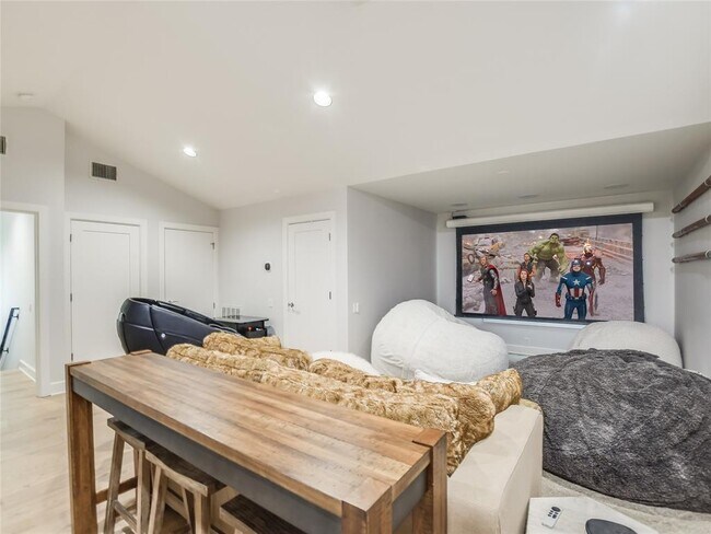 Building Photo - 4704 Monte Carmelo Pl