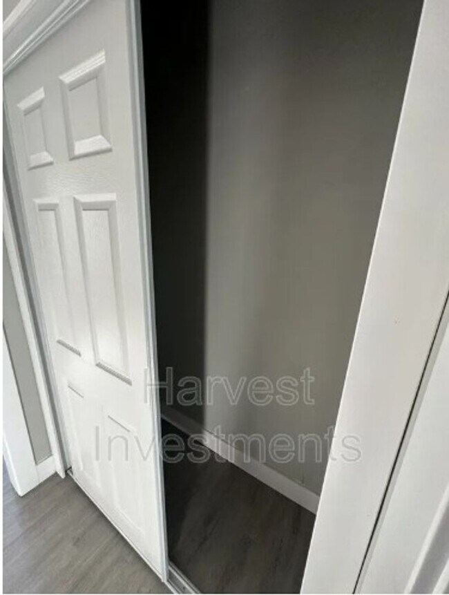 Building Photo - Welcome to Your Next Home with Harvest Investments!