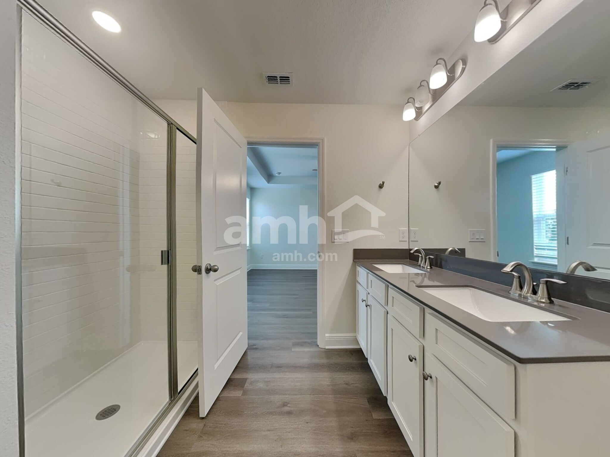 Building Photo - 1264 Heavenly Dr