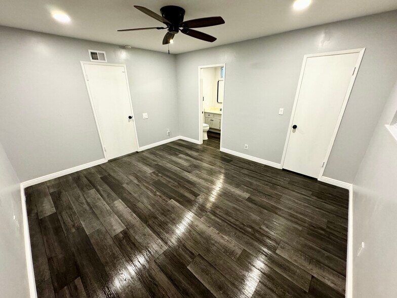 Building Photo - 7147 Pomelo Dr