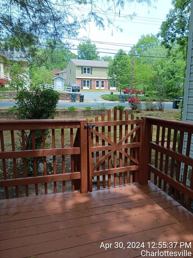 Building Photo - 112 Cleveland Ave