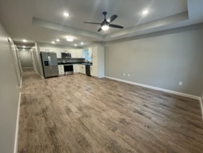 Building Photo - Italian Estates Property Management