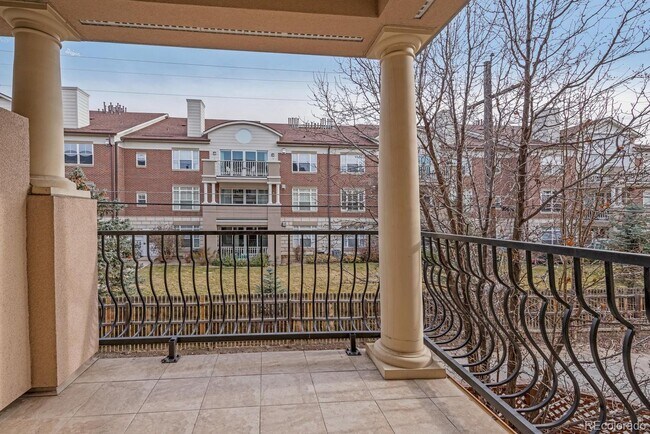 Outside Private Deck - 150 S Madison St