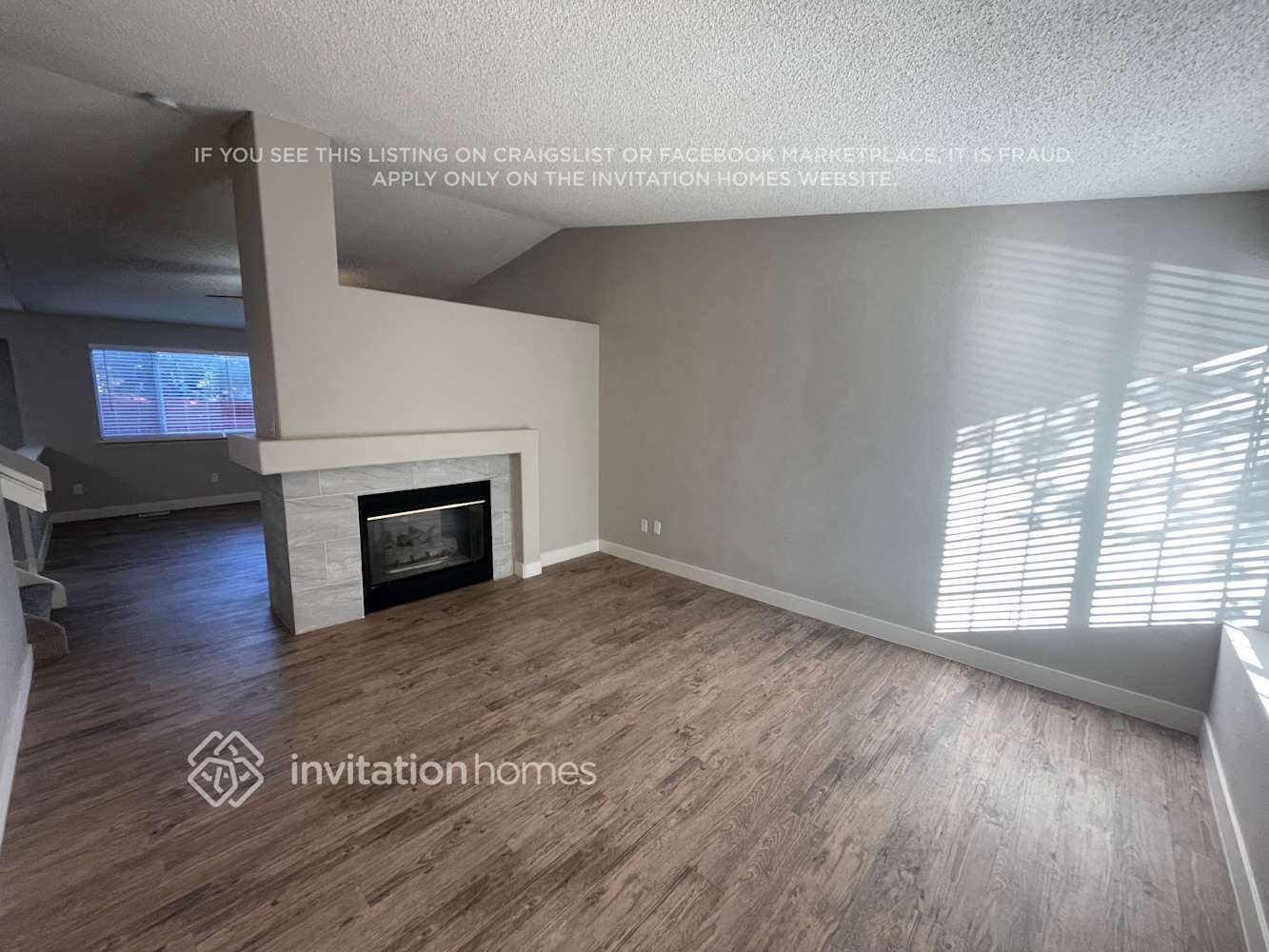 Building Photo - 10523 Hyacinth Pl