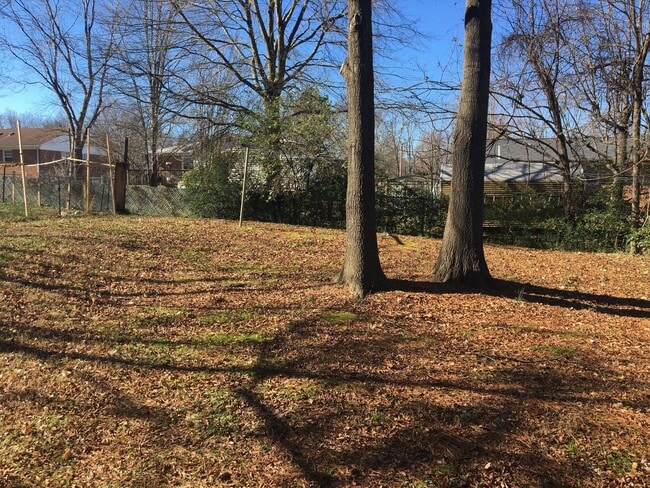 Building Photo - East Wendover Area 3 BR