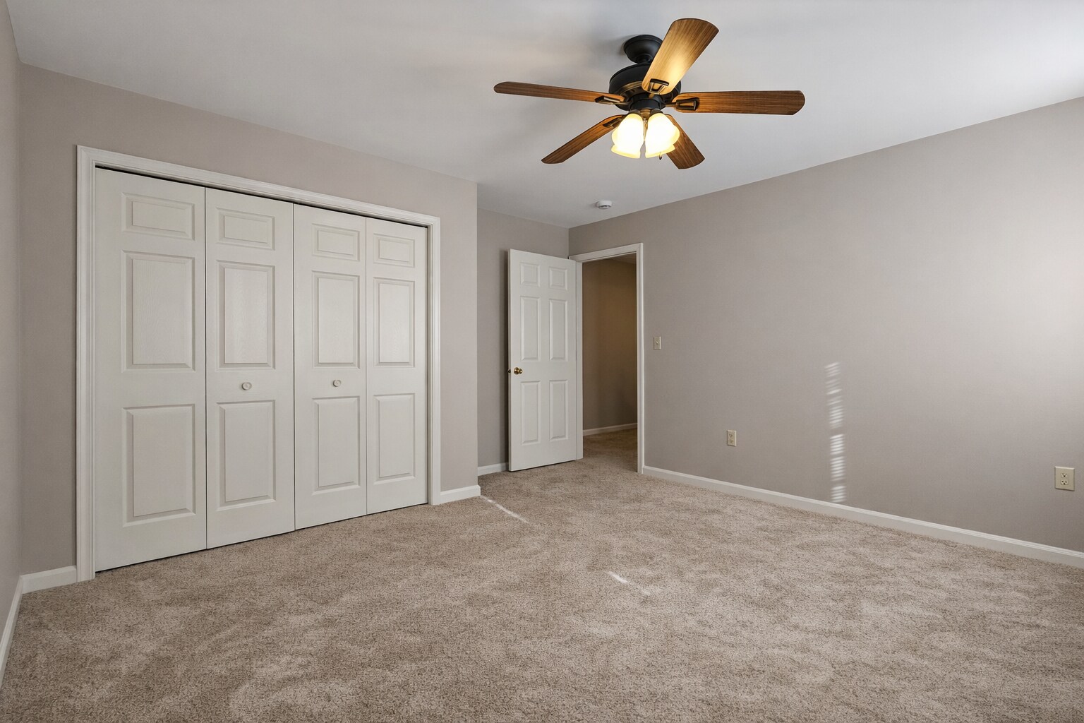 Building Photo - 27 Penny Ln