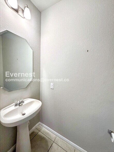 Building Photo - 6401 Andes Peak Trail