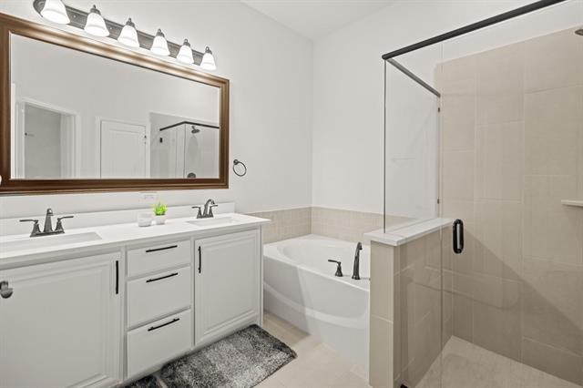 Building Photo - 8508 White Rock Ln