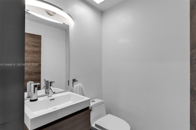 Building Photo - 17864 SW 141st Ct