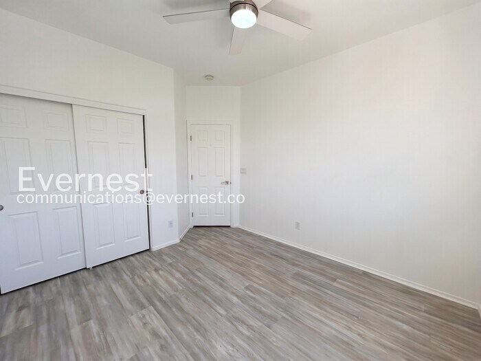 Building Photo - 10771 Vemoa Dr