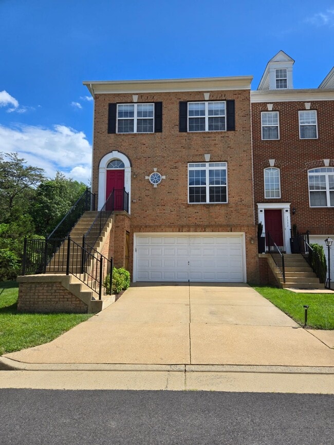 Building Photo - 7334 Hampton Manor Pl