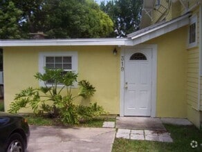 Building Photo - Cute Studio