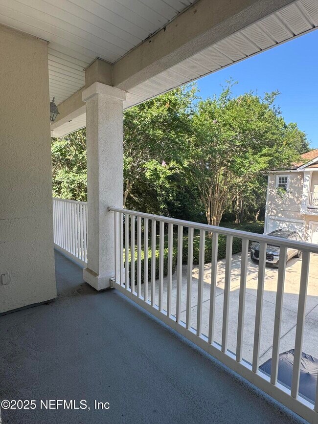 Building Photo - 12423 Forest Lake Cir W