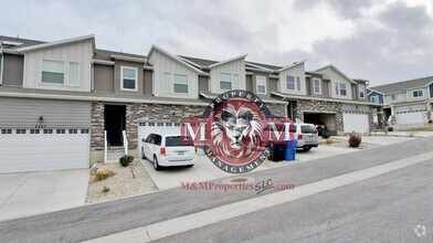 Building Photo - 4 Bd 2.5 Bath Condo 2 Car Garage