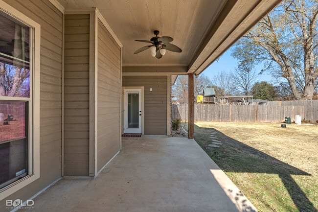 Building Photo - 4402 Ellis Ct