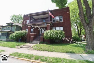Building Photo - 1102 Rockhill St