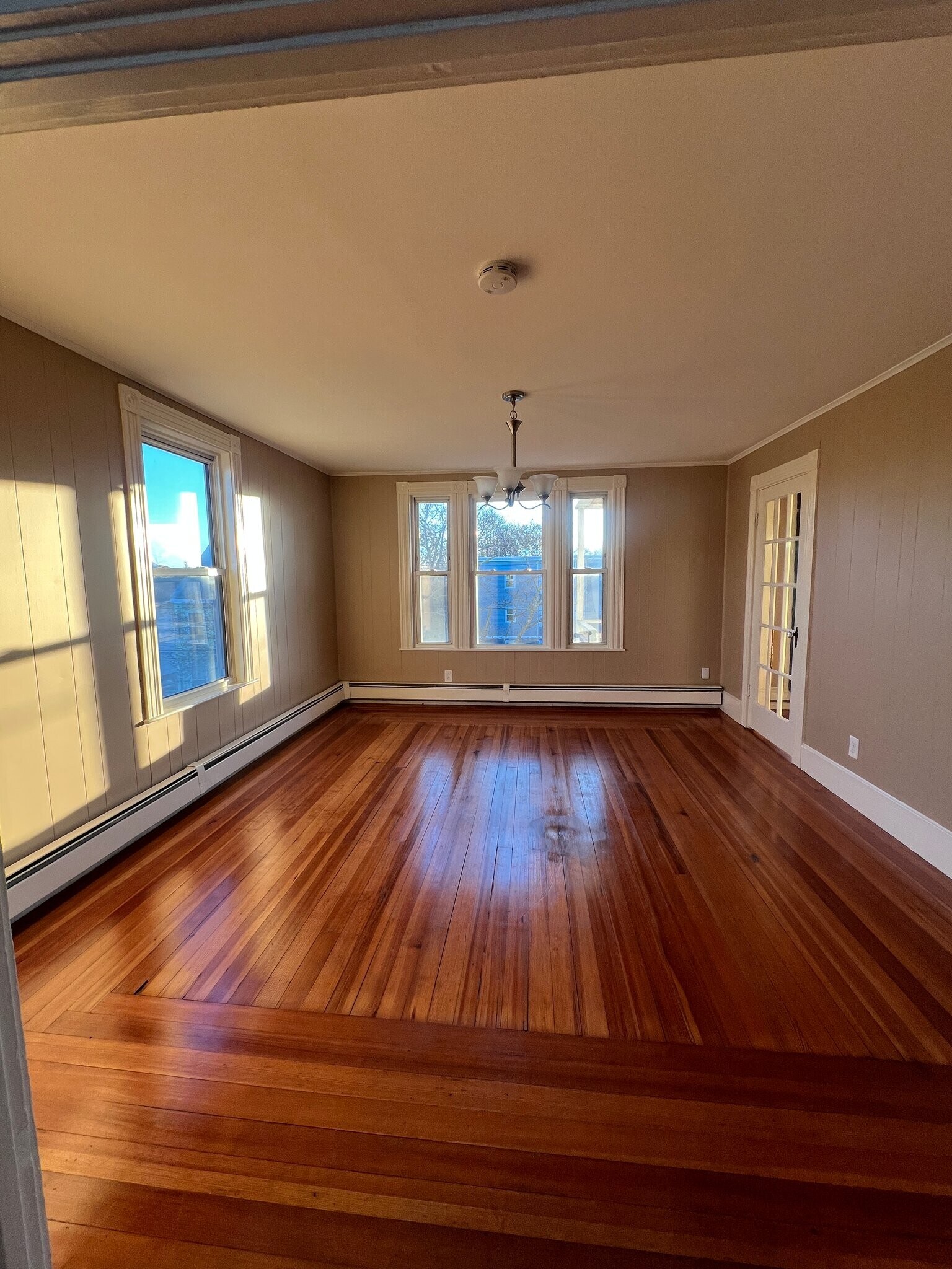 Building Photo - 61 Park St