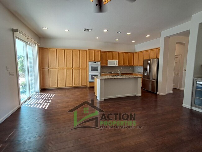 Building Photo - 7197 Marblethorpe Dr