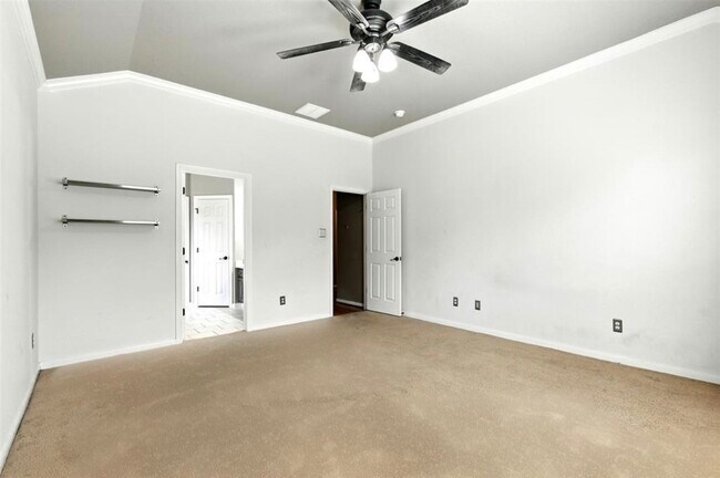 Building Photo - 19211 Countryhills Ct