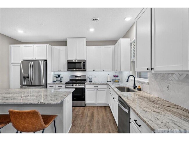 Building Photo - 6420 Genevieve Trail