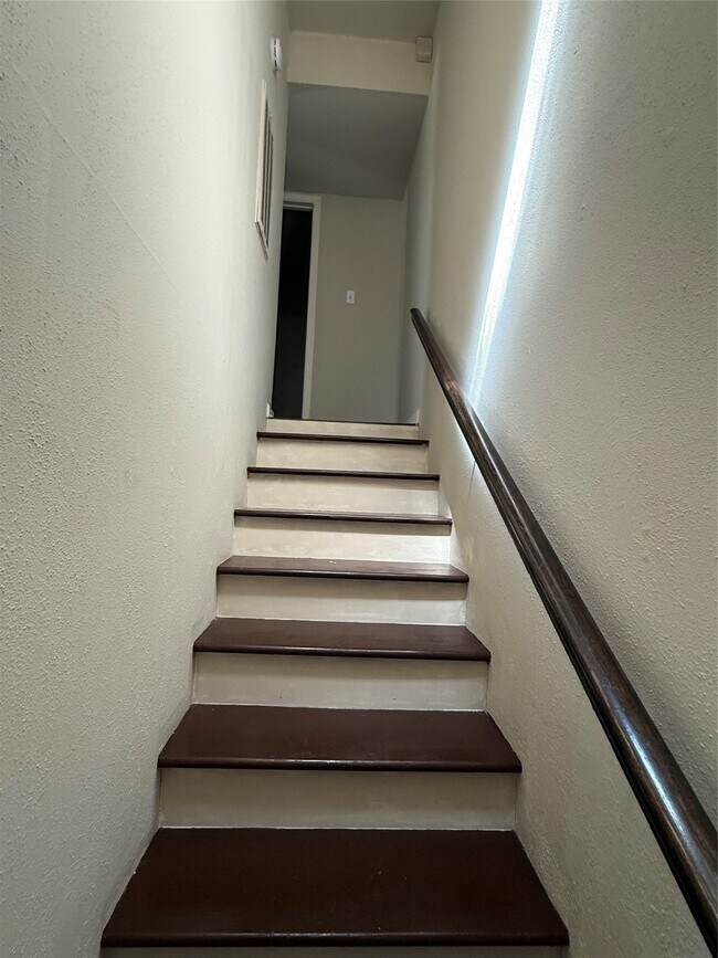Building Photo - 17202 Imperial Valley Dr