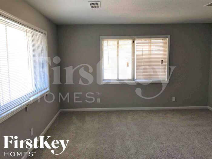 Building Photo - 4835 Rondelay Ct