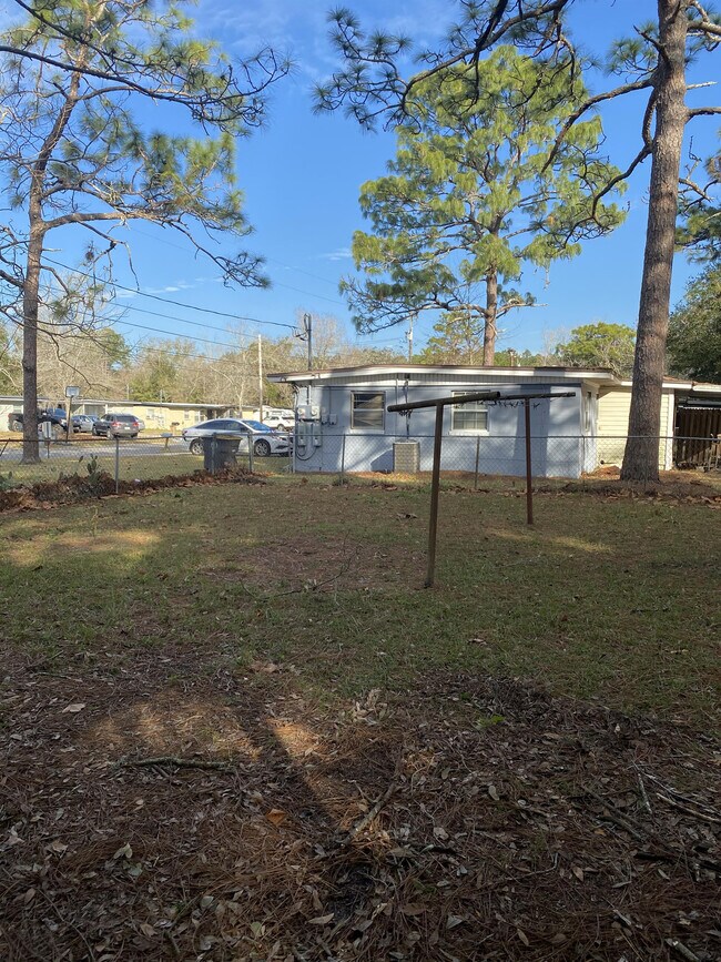 Building Photo - 8459 Herlong Rd