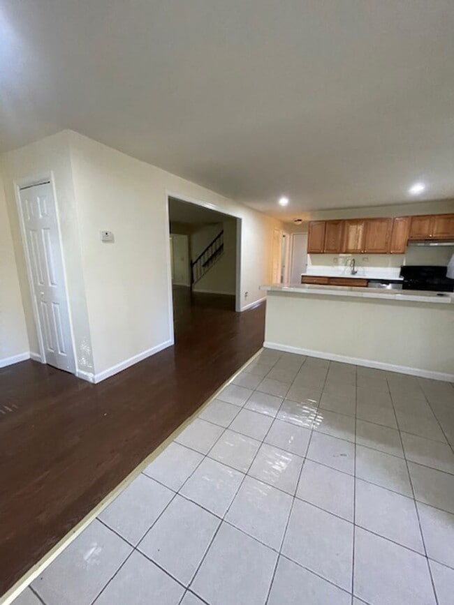 Building Photo - SINGLE FAMILY HOME IN TWINBROOK FOREST